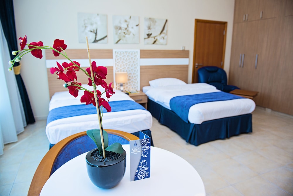 Platinum Hotel Apartment 6/20