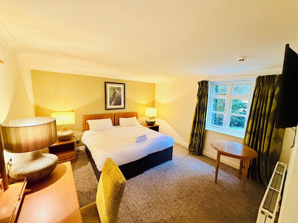 Deluxe Double Room, Wrexham Llyndir Hotel By Belvilla 10/10