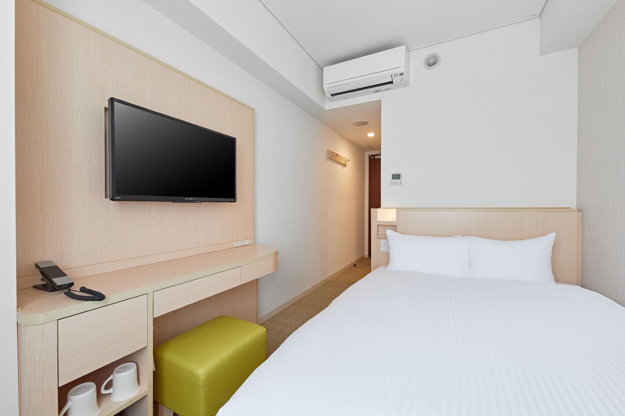 Room, Double Bed