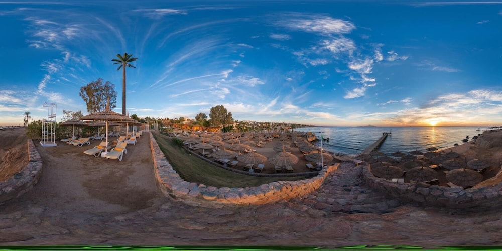 Xperience Hill-Top Beach Resort 16/22