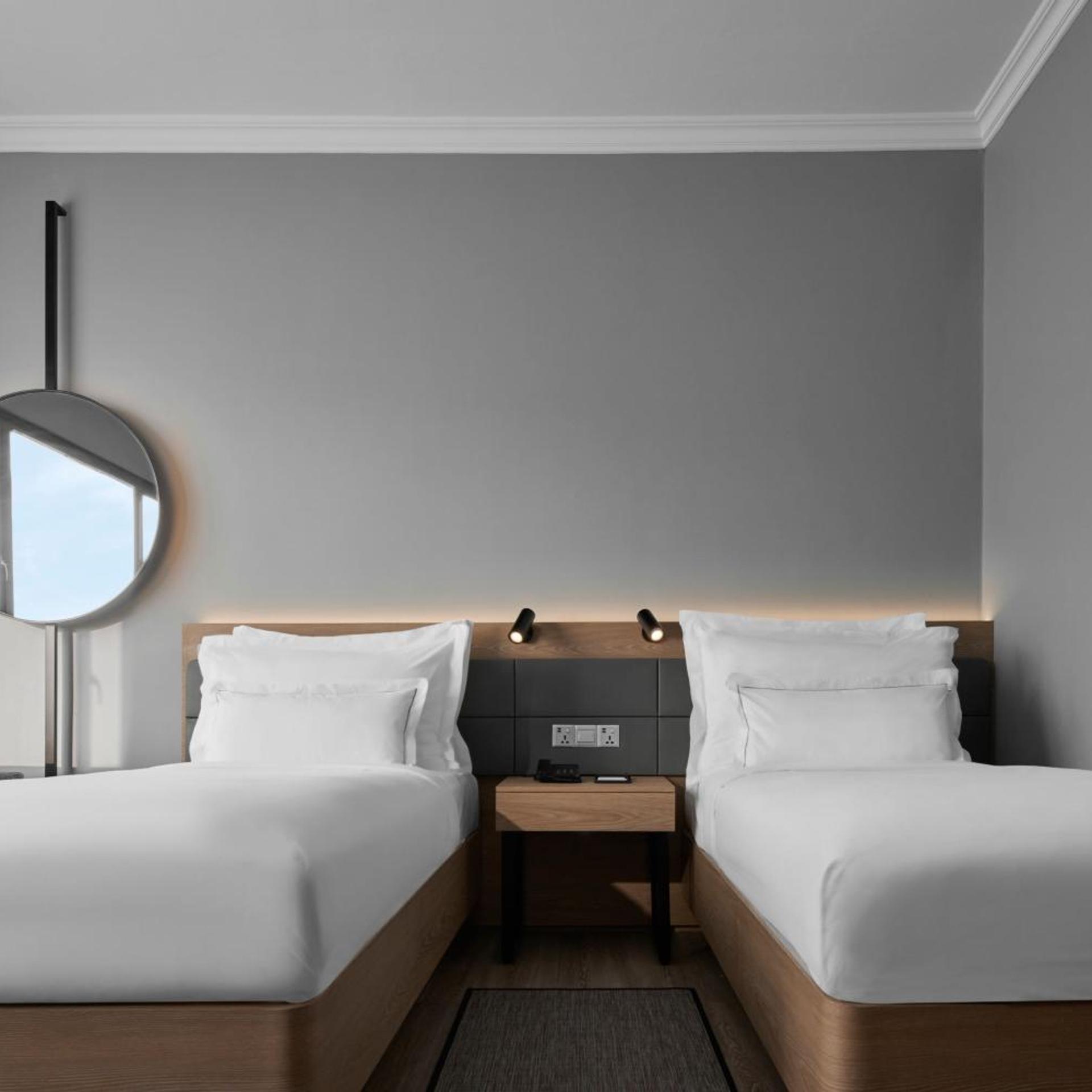 Prime, Deluxe, Twin Beds, Sofa