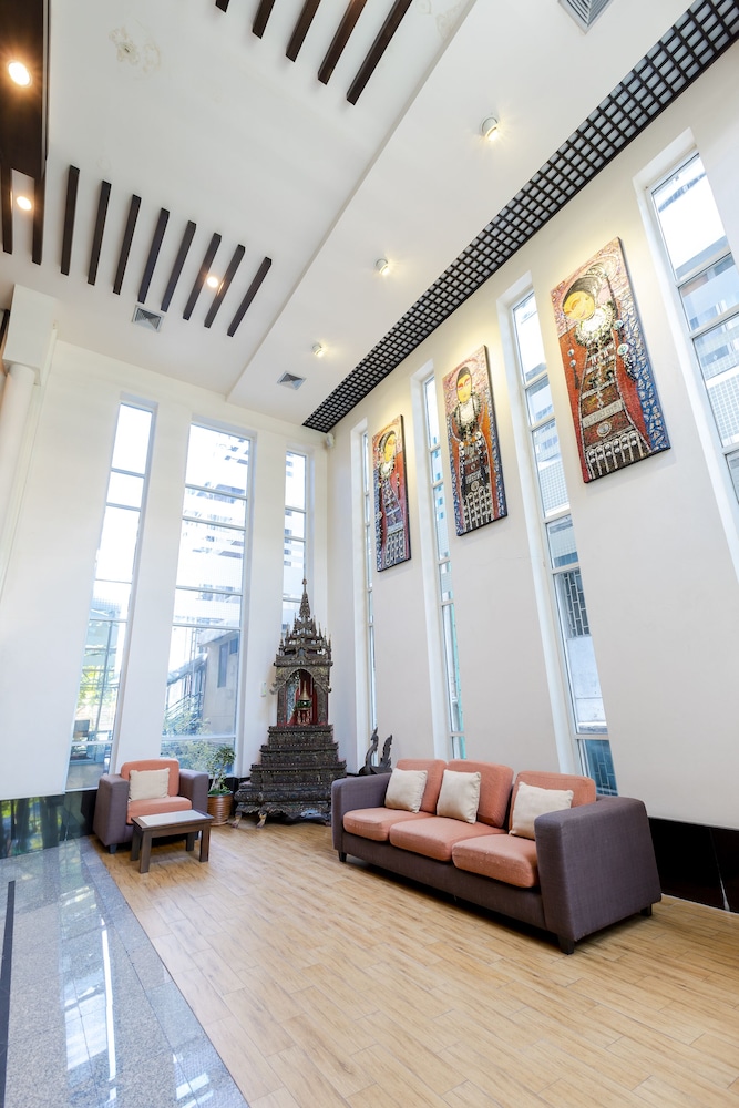 Pinnacle Lumpinee Park Hotel 27/47