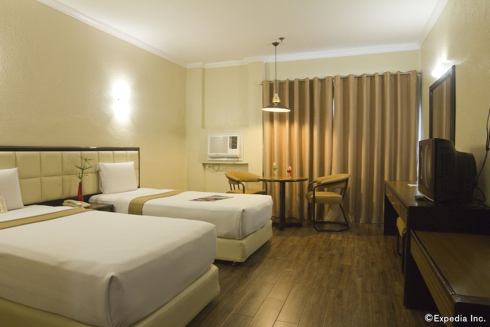Rothman Hotel 28/62