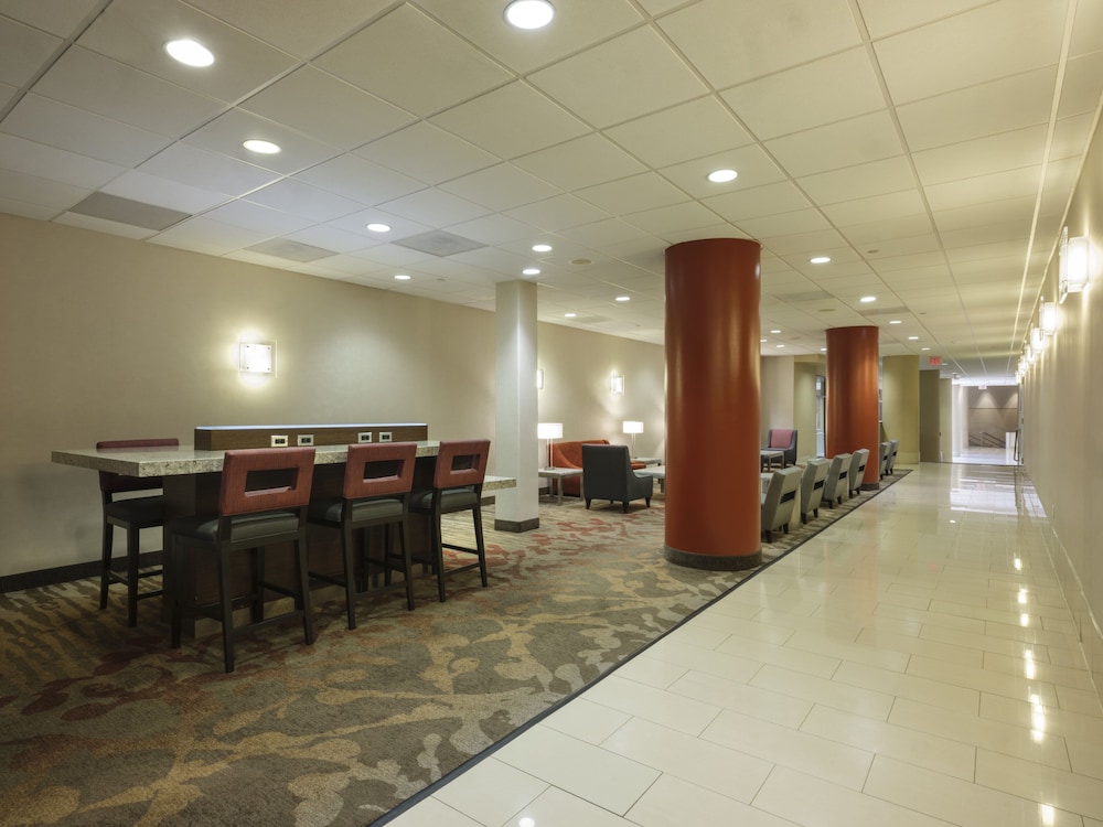 Holiday Inn Washington Capitol - Natl Mall, an IHG Hotel 57/77