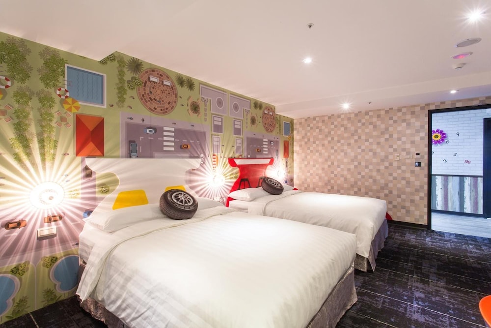 Rf Hotel Sanchong 24/46