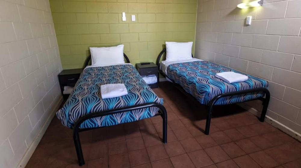 Budget, Lodge, Twin Beds