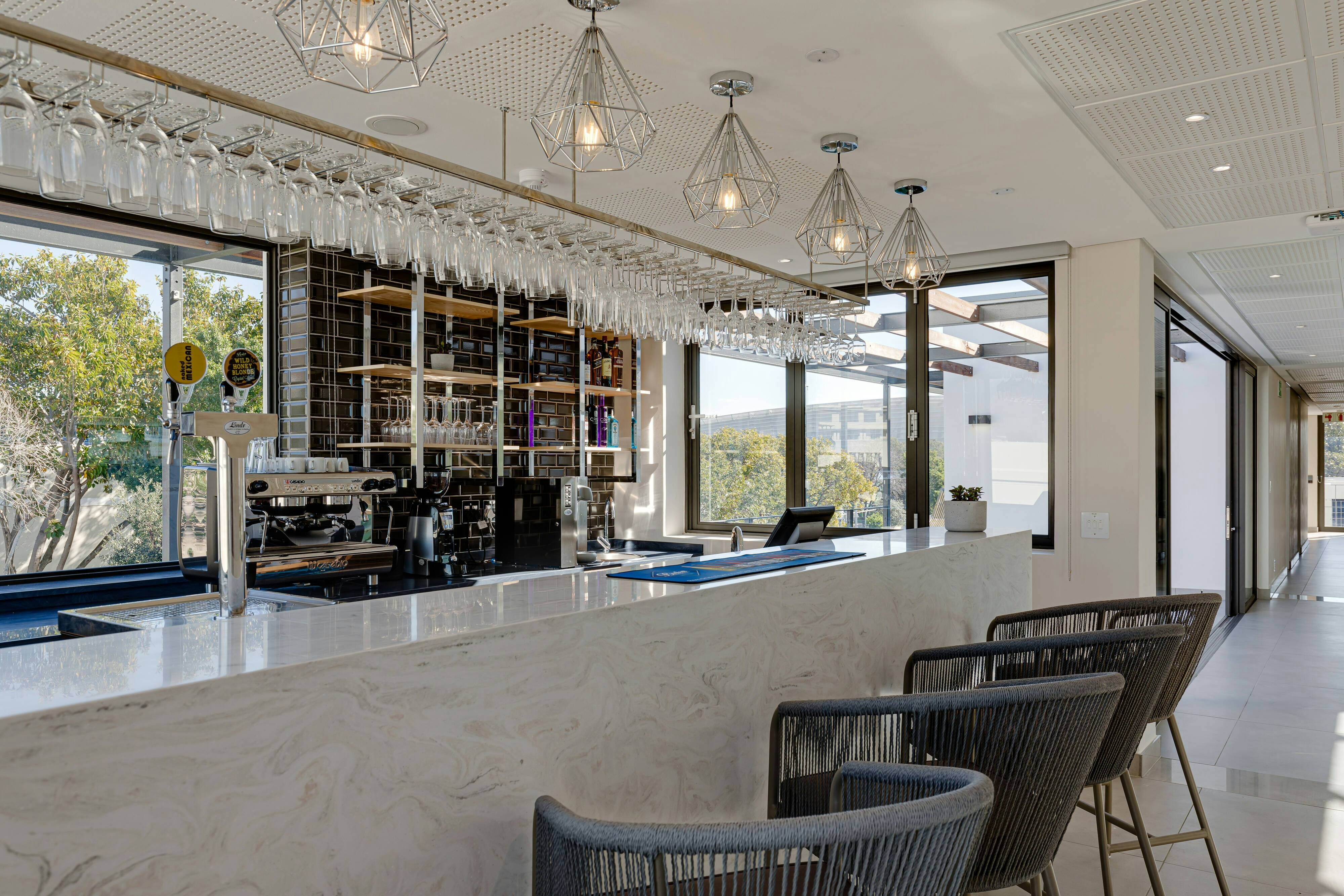 Protea Hotel Breakwater Lodge 10/79