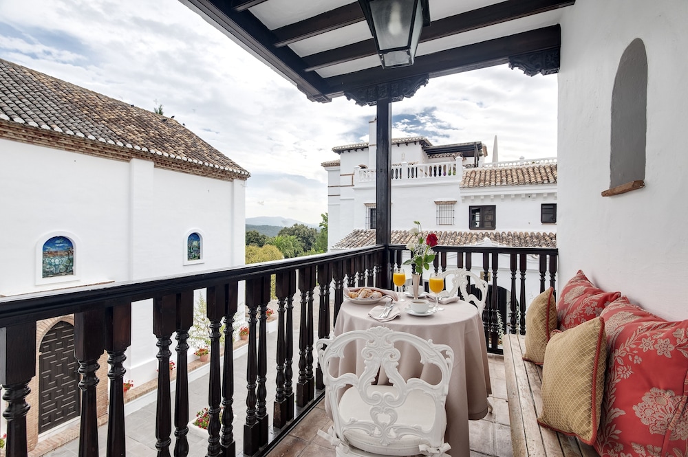 La Bobadilla, a Royal Hideaway Hotel 63/69