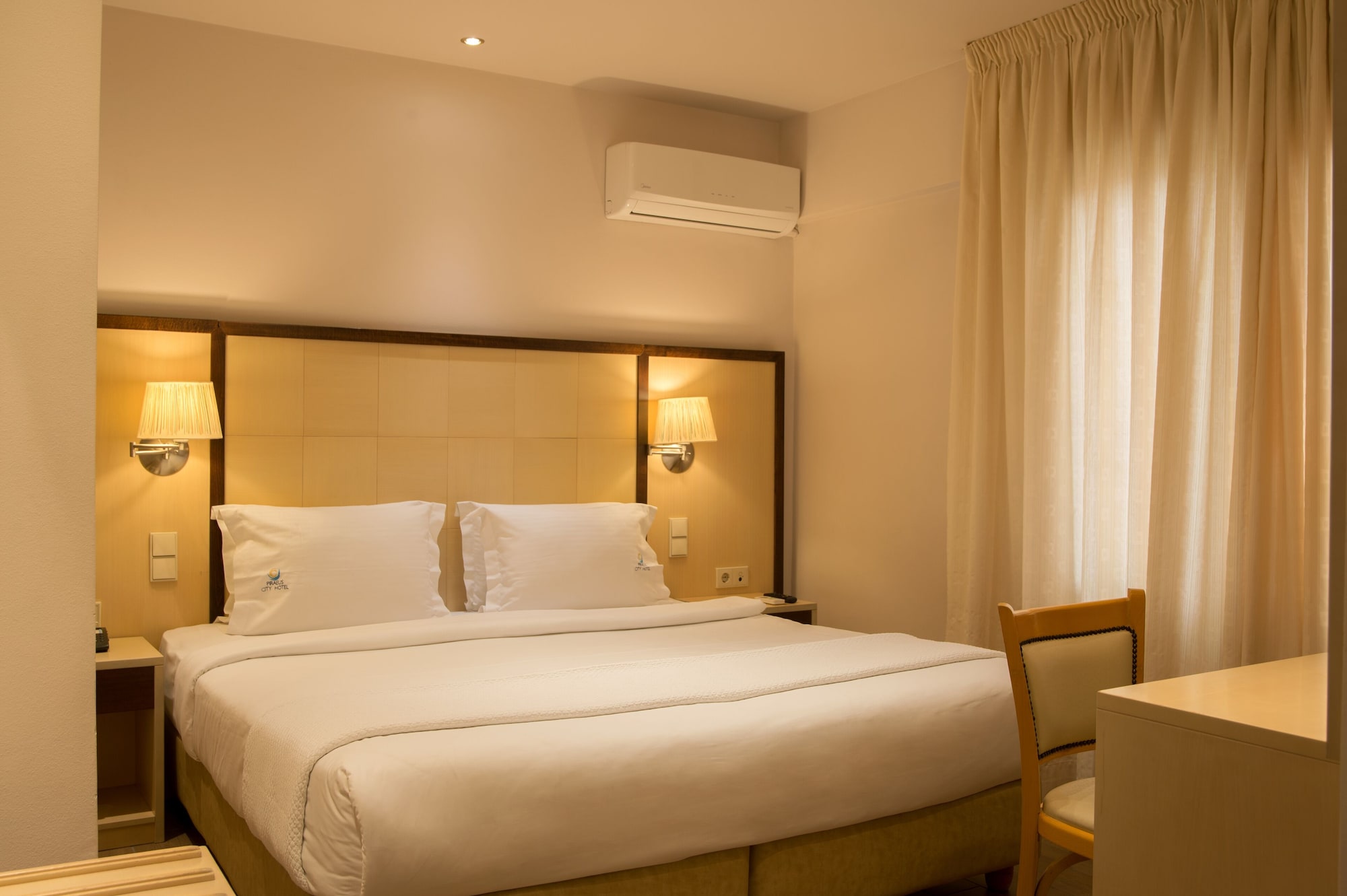 غرفة بسريرين منفصلين، Piraeus City Hotel 5/10