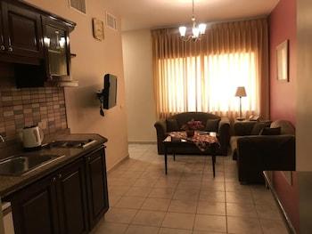 2 Bedrooms, Family, Suite, Kitchen