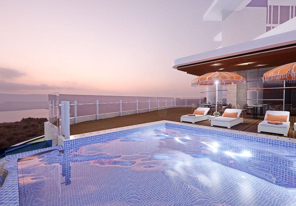 The Trans Luxury Hotel Surabaya 22/50