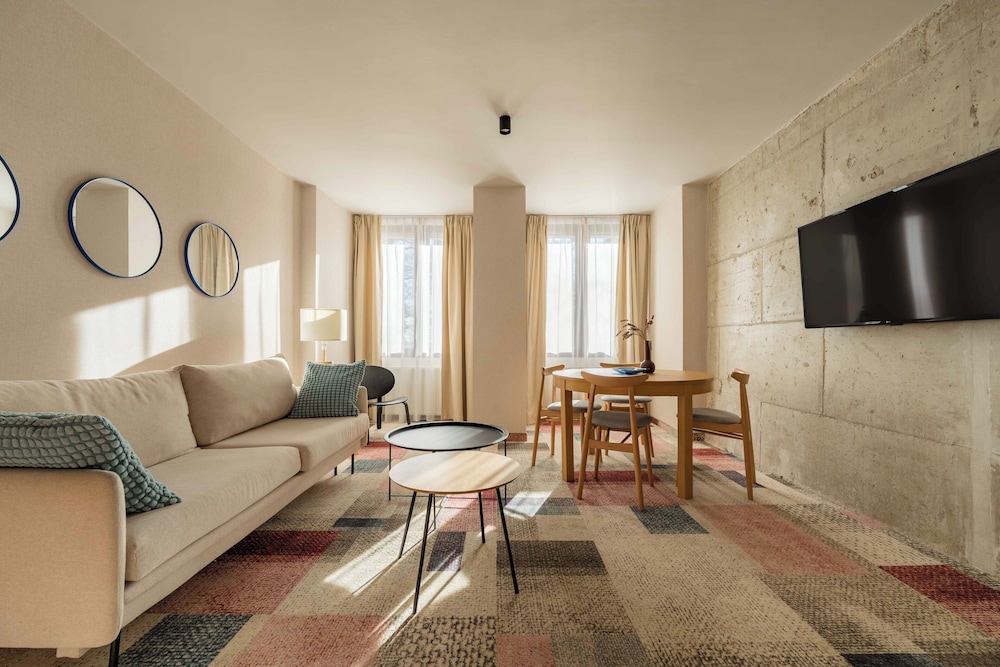 Hotel Wolski 47/67