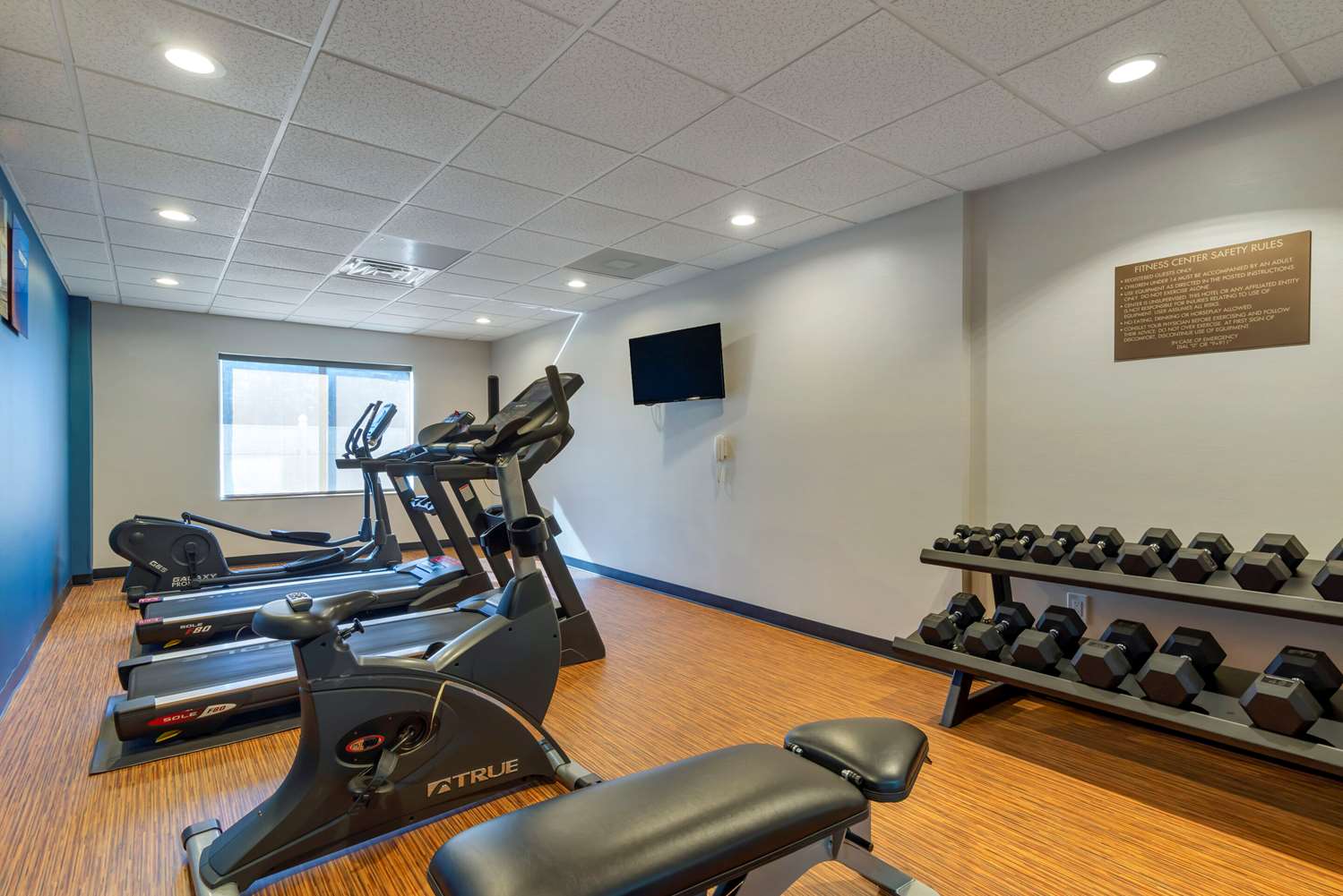 Comfort Inn & Suites Montgomery Eastchase 25/40