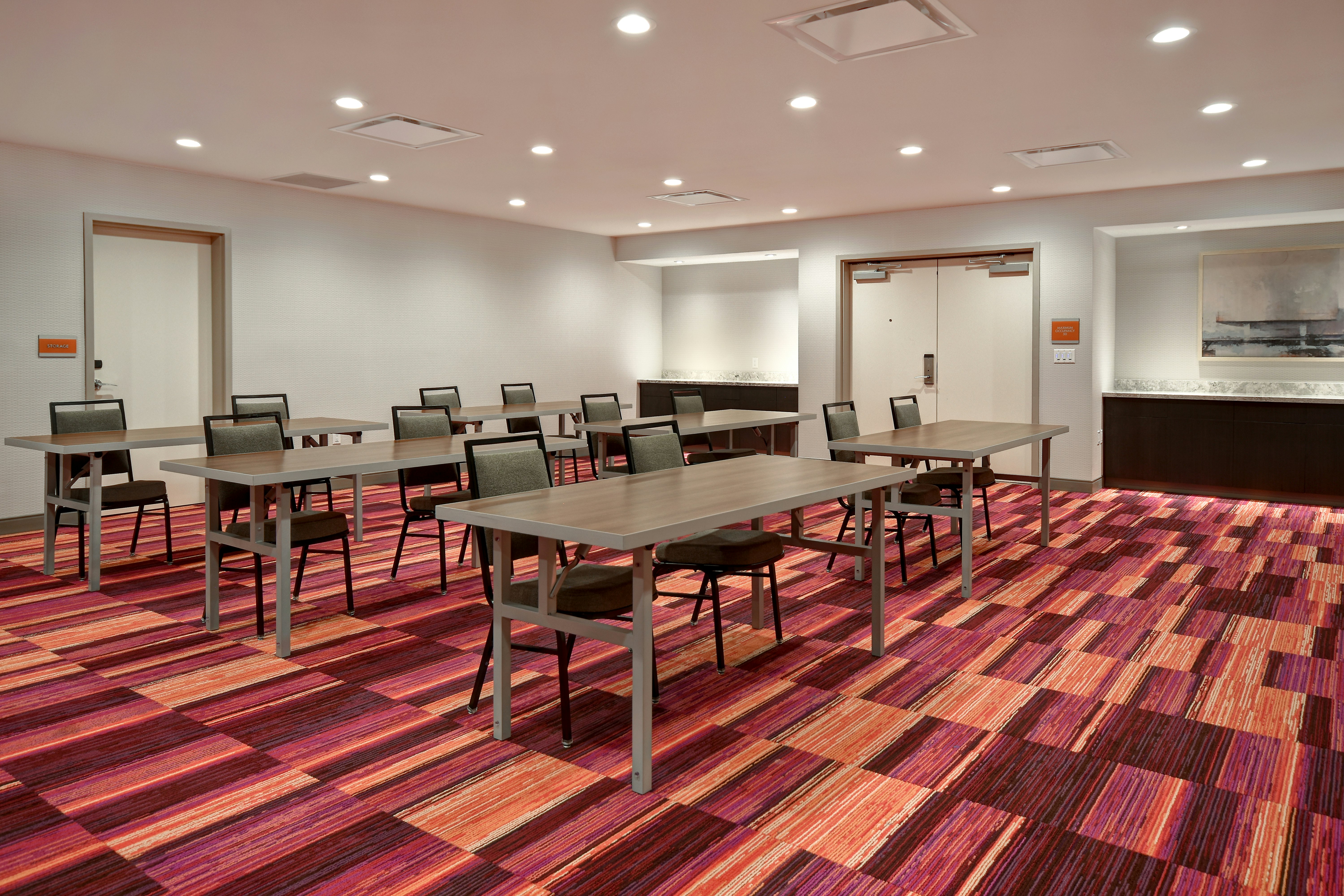 Home2 Suites by Hilton Eau Claire South 47/56