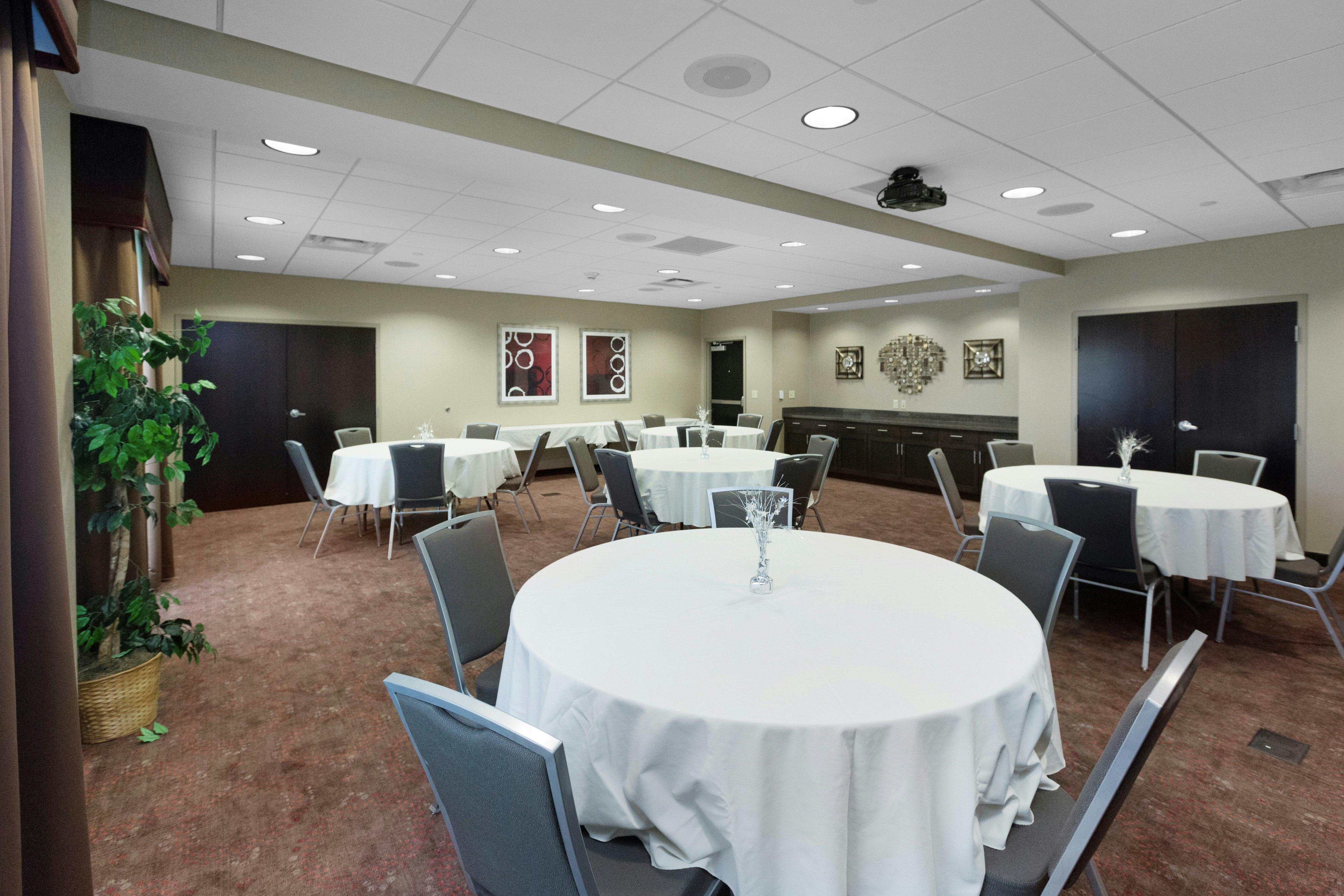 Hampton Inn Butler 33/40