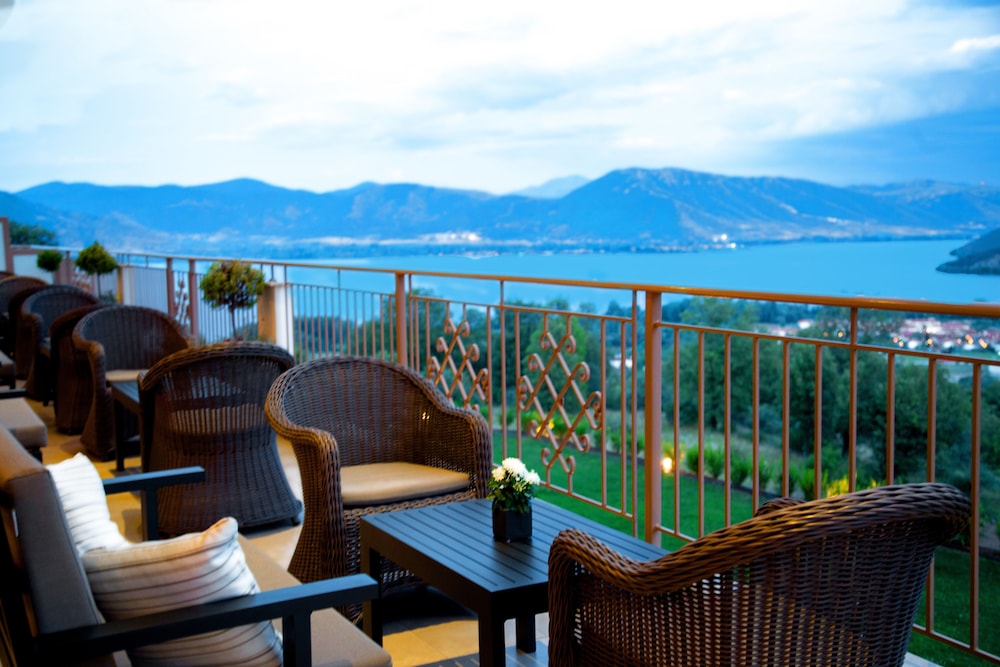 ENASTRON VIEW HOTEL 18/38