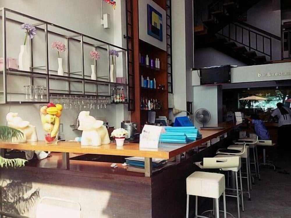 Cha Inn At Cha Am 9/50