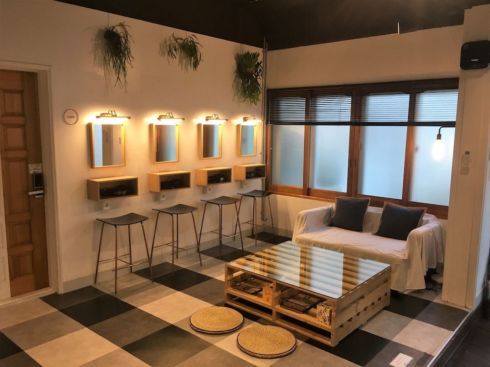 Mido Hostel 46/62