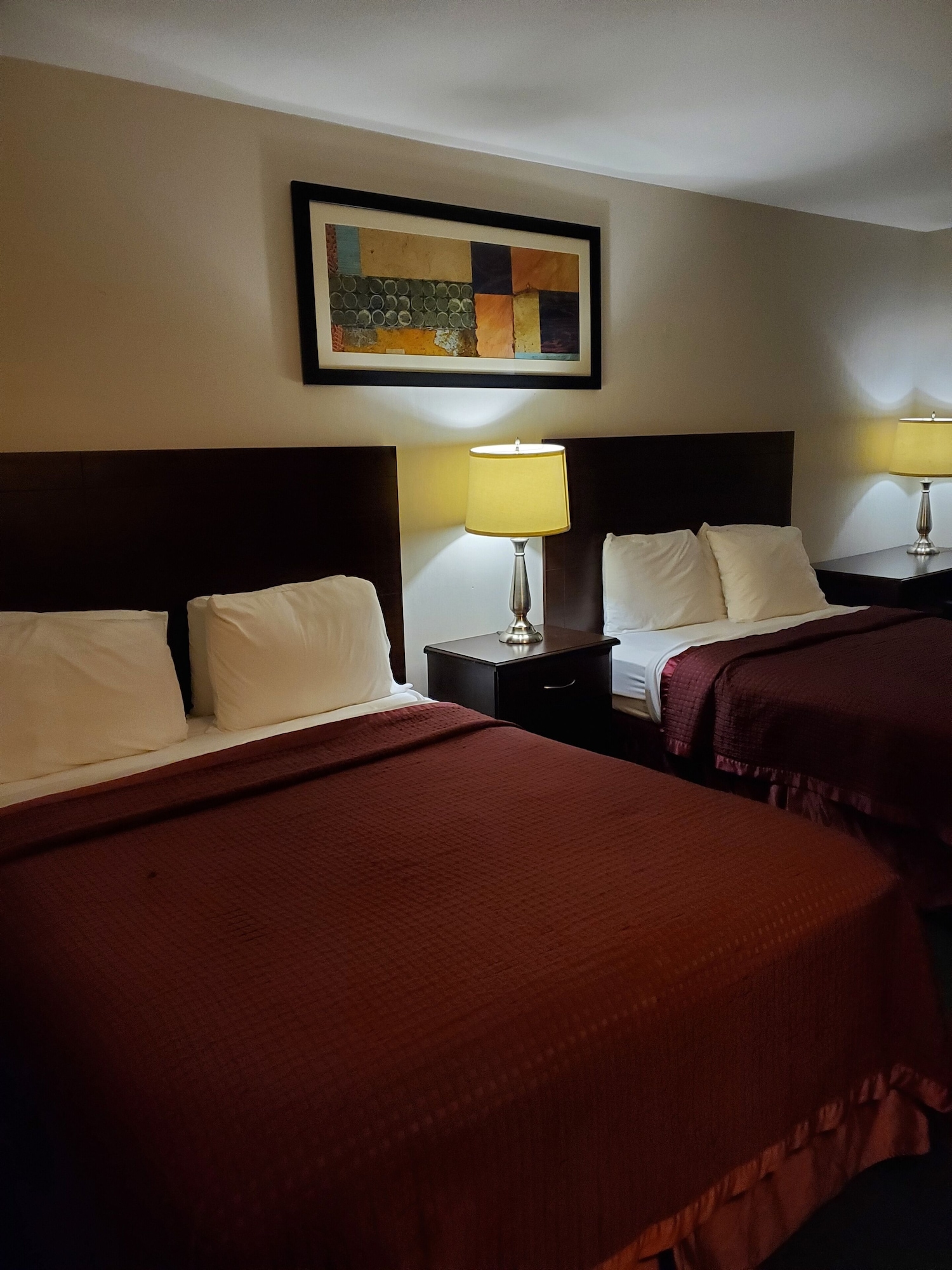 غرفة ديلوكس بسريرين كوين، Bellis Inn Bellingham (ex Rodeway Inn) 2/5