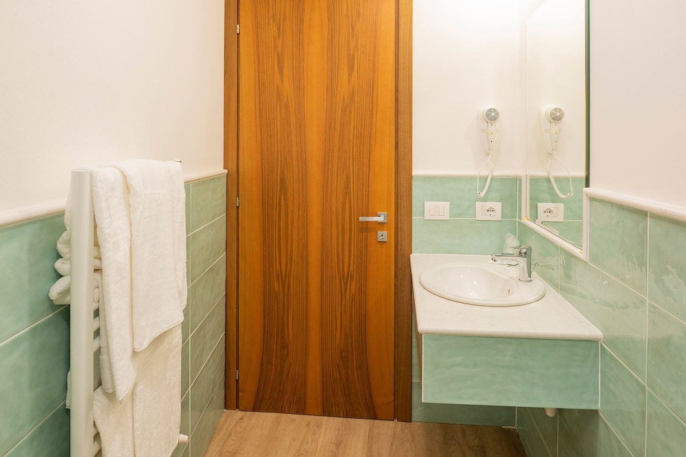 Hotel Centrale 46/50