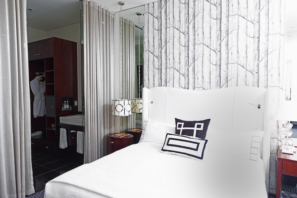 Davinci Hotel And Suites On Nelson Mandela Square 25/67