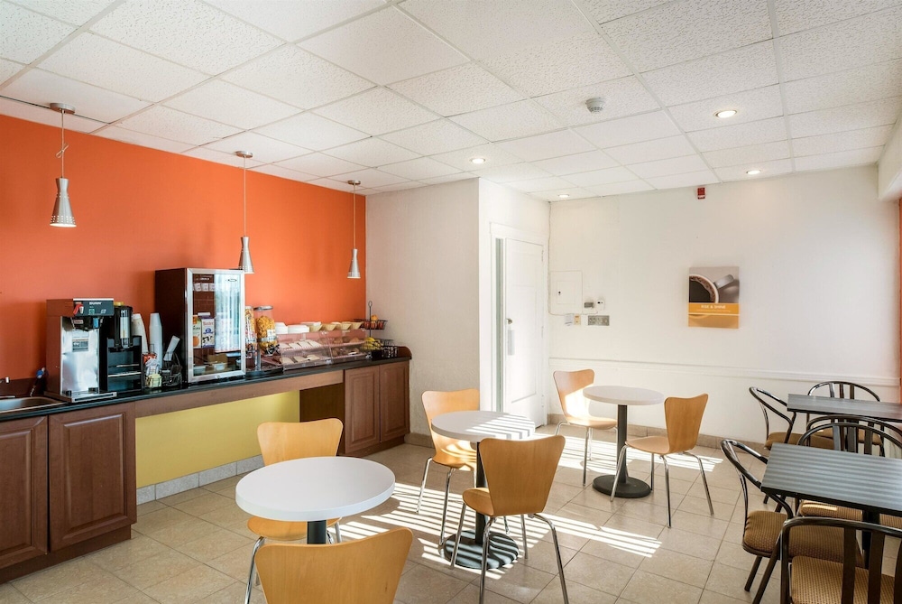 Motel6 Moncton, NB 39/56