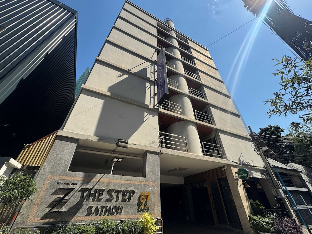 Collection O The Step Sathorn in BANGKOK