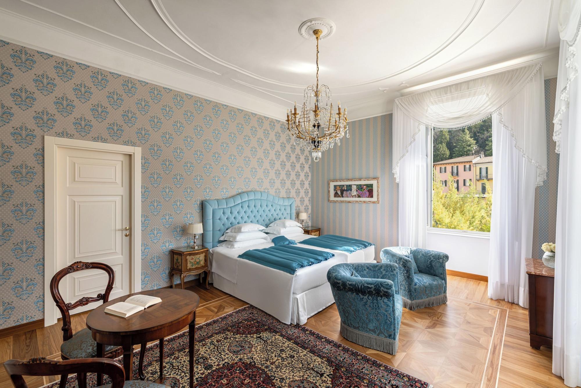 Deluxe, Double or Twin Bed, Town or Park View