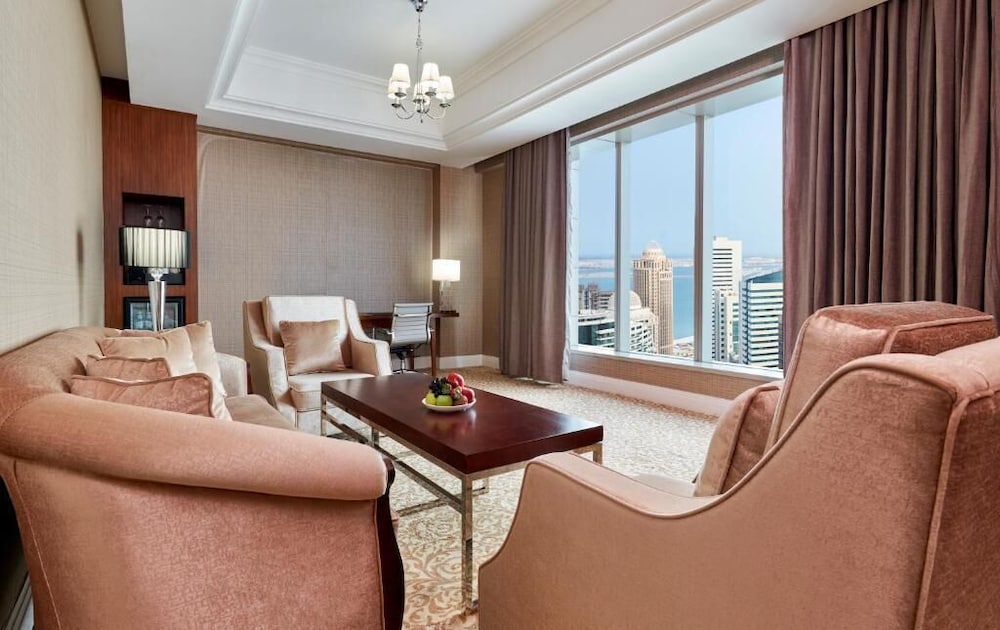 Best Plaza West Bay Hotel 43/67