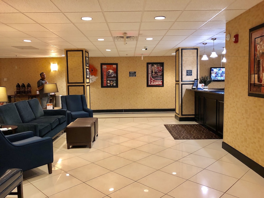 Comfort Inn & Suites Montgomery Eastchase 8/40