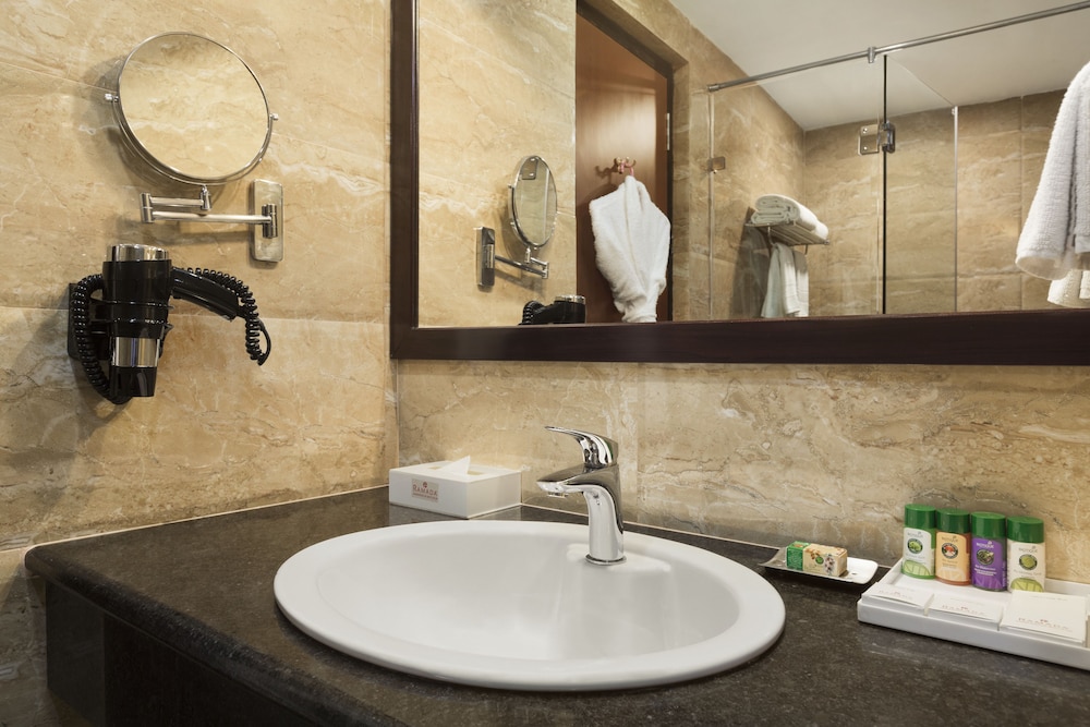 Ramada by Wyndham Jamshedpur 26/52