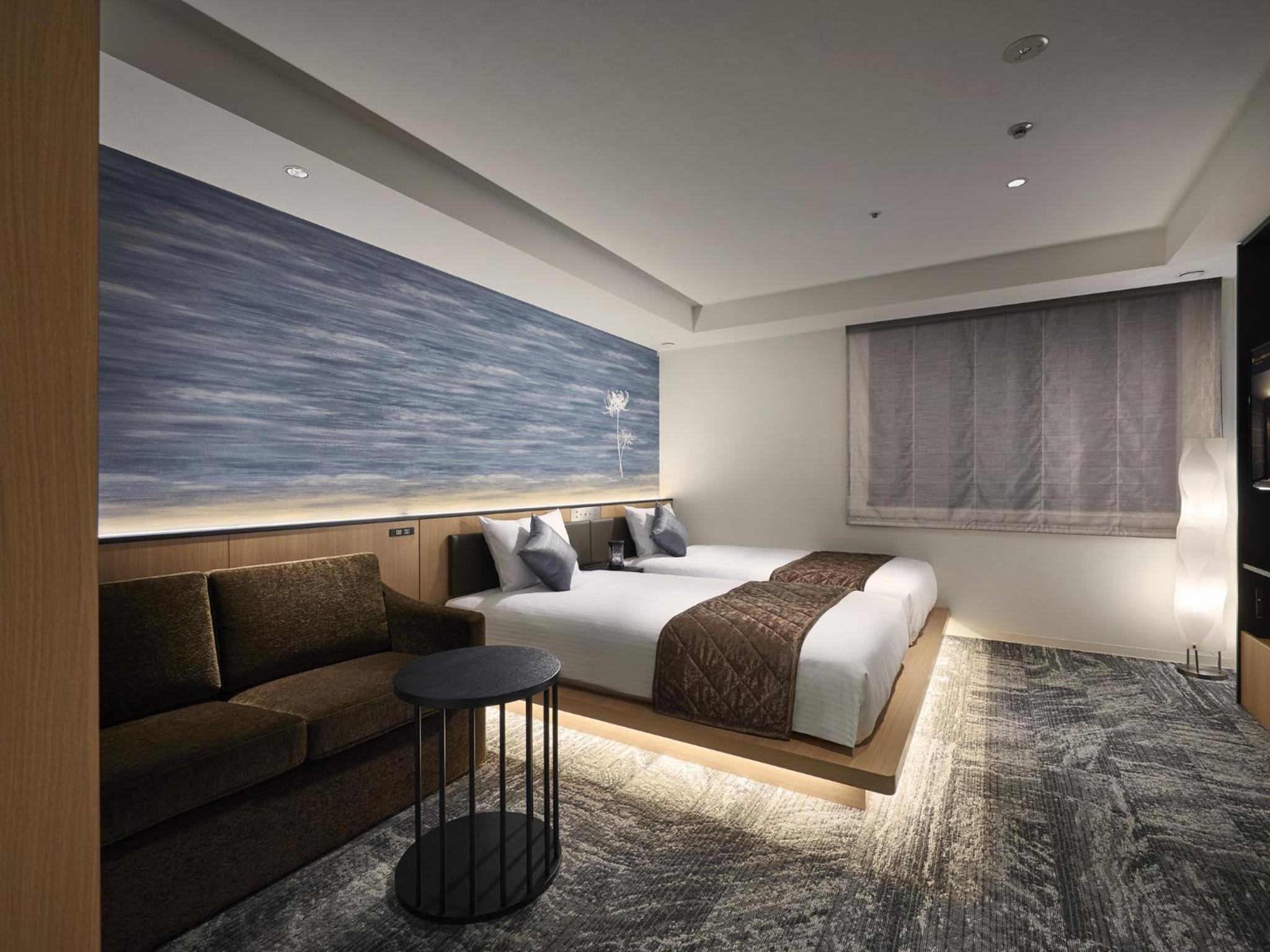Designer, Superior, Twin Beds