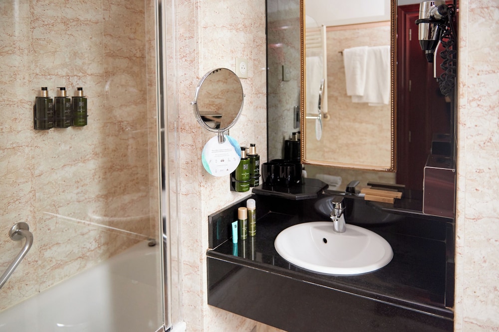 Melia Paris Champs Elysees 58/61