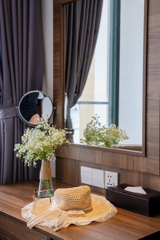 Astica Hotel Nha Trang 30/50
