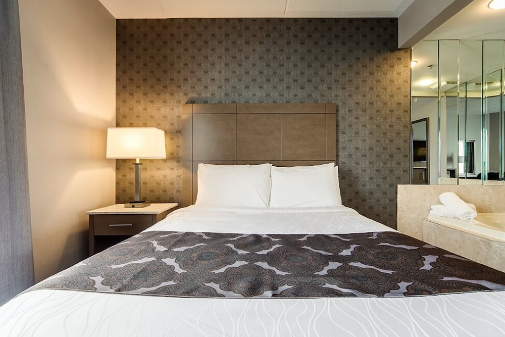 Monte Carlo Inn Brampton Suites 19/54