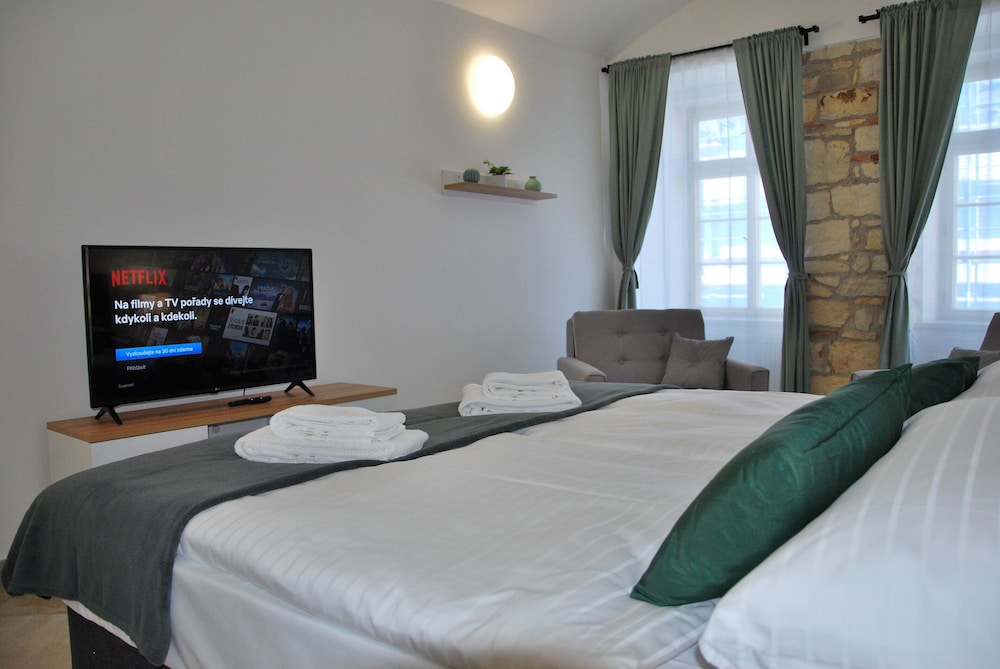 White Swan Boutique Apartments 23/58