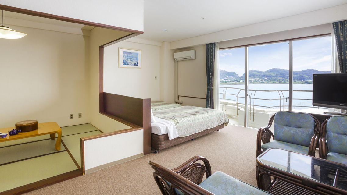 Semi Room, Japanese Western, Standard, Semi Double Bed, Lake View