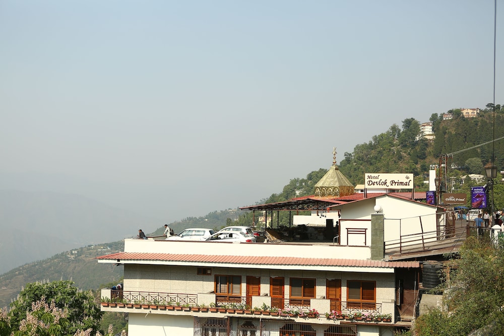 Oyo Rooms Mussoorie Library 2/38