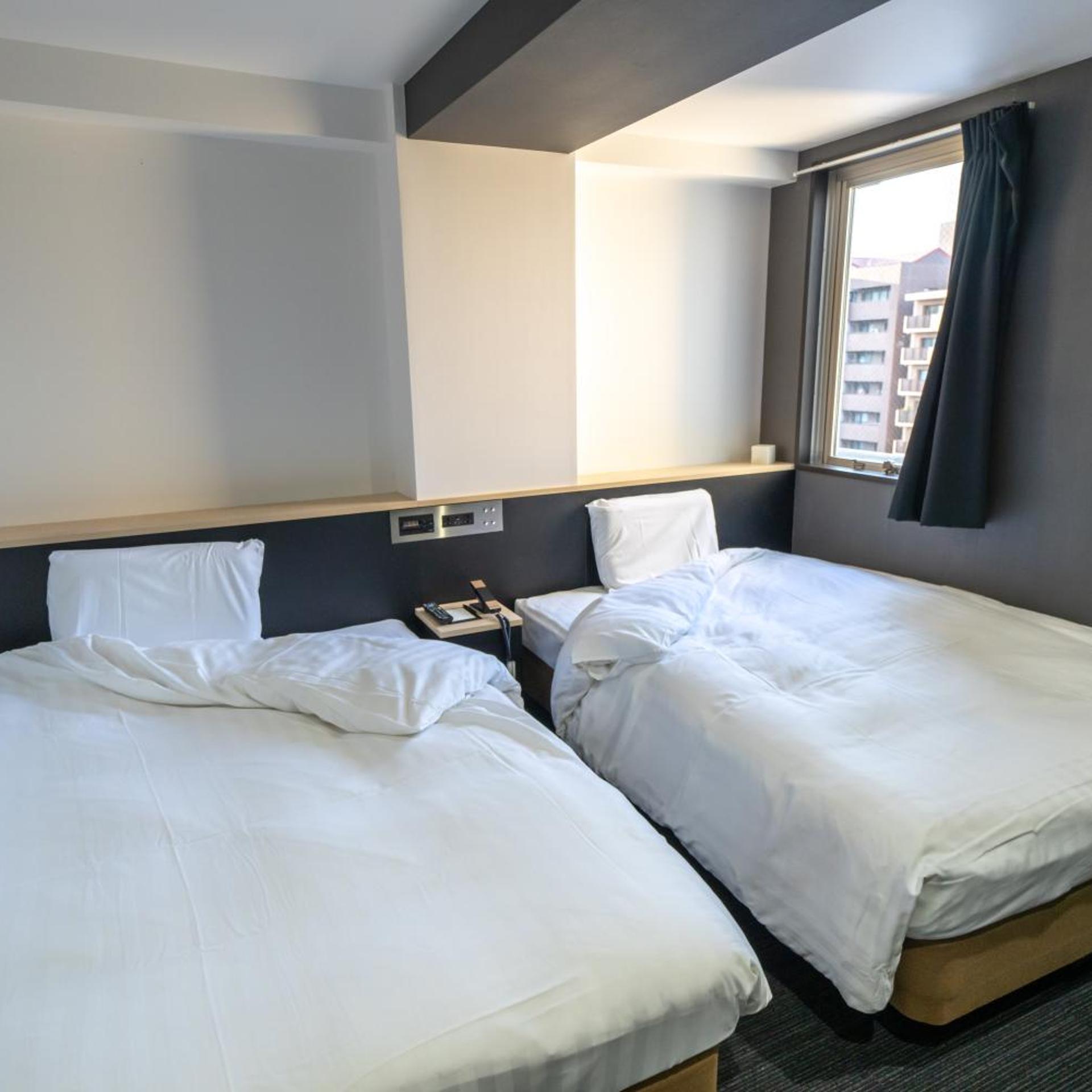 Superior, Twin Beds