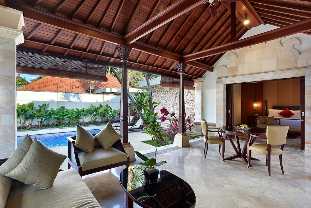 The Club Villas 30/50