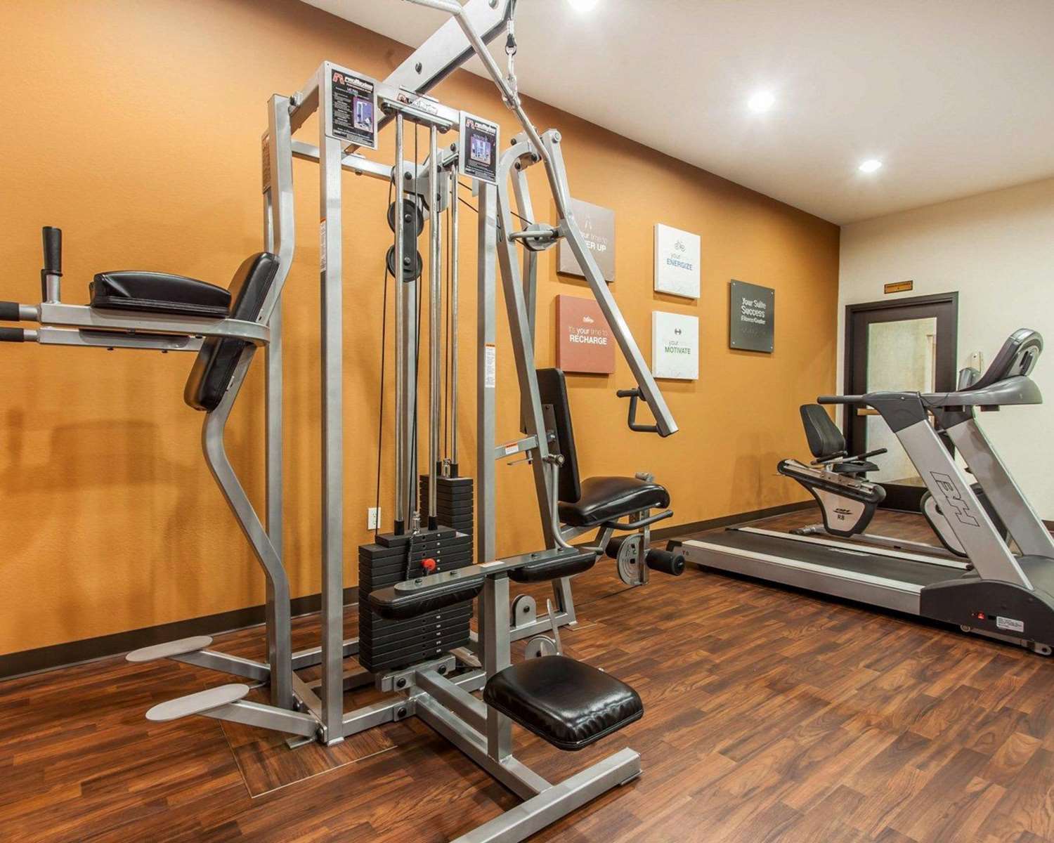 Comfort Suites Wenatchee Leavenworth 11/22