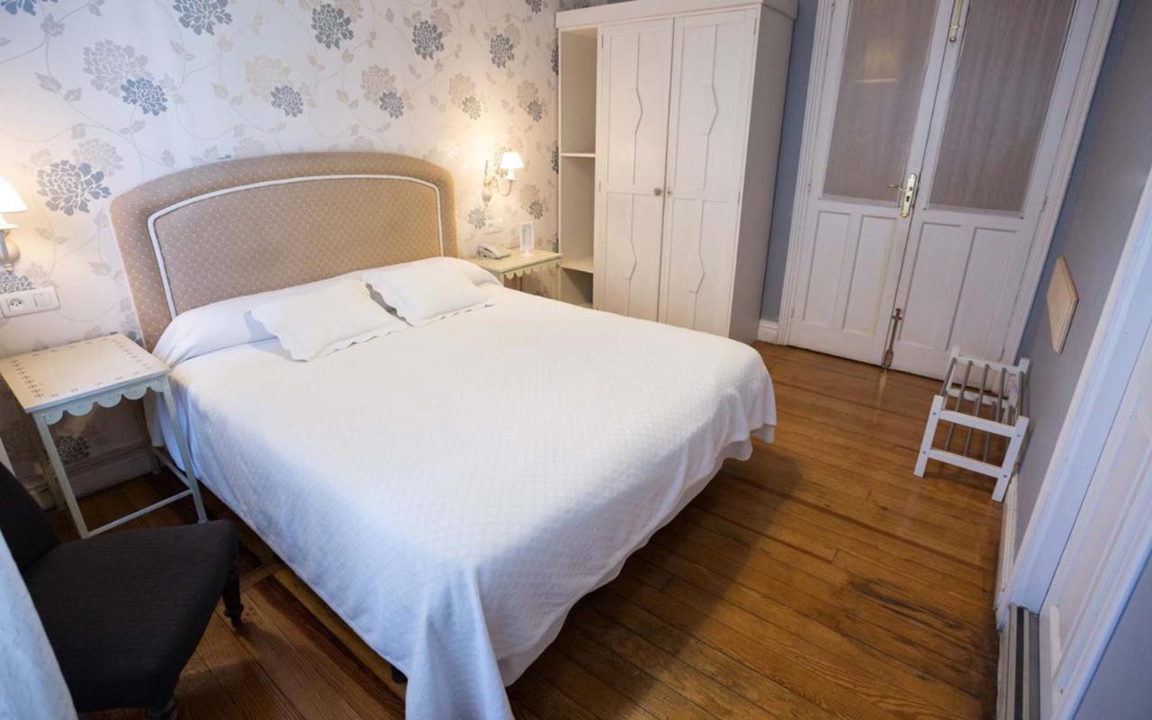 Inner, Double Bed
