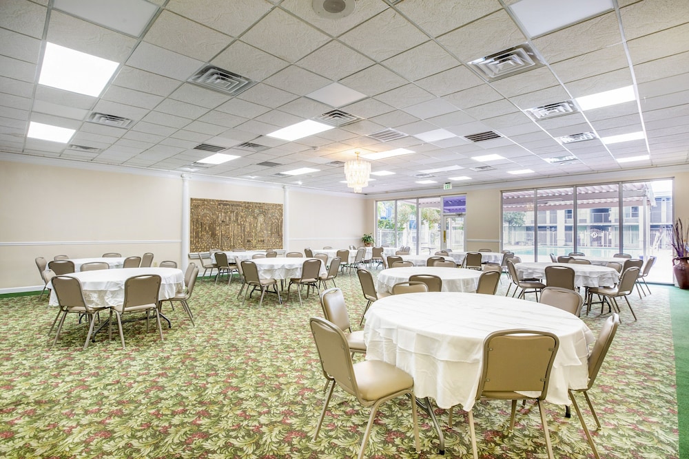 Hotel Baton Rouge - Mead Rd Louisiana 11/27