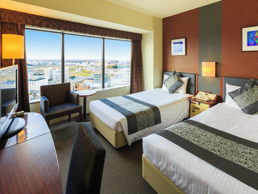 Upgrade, Basic, Twin Beds