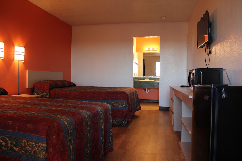 Sherman Inn 15/46