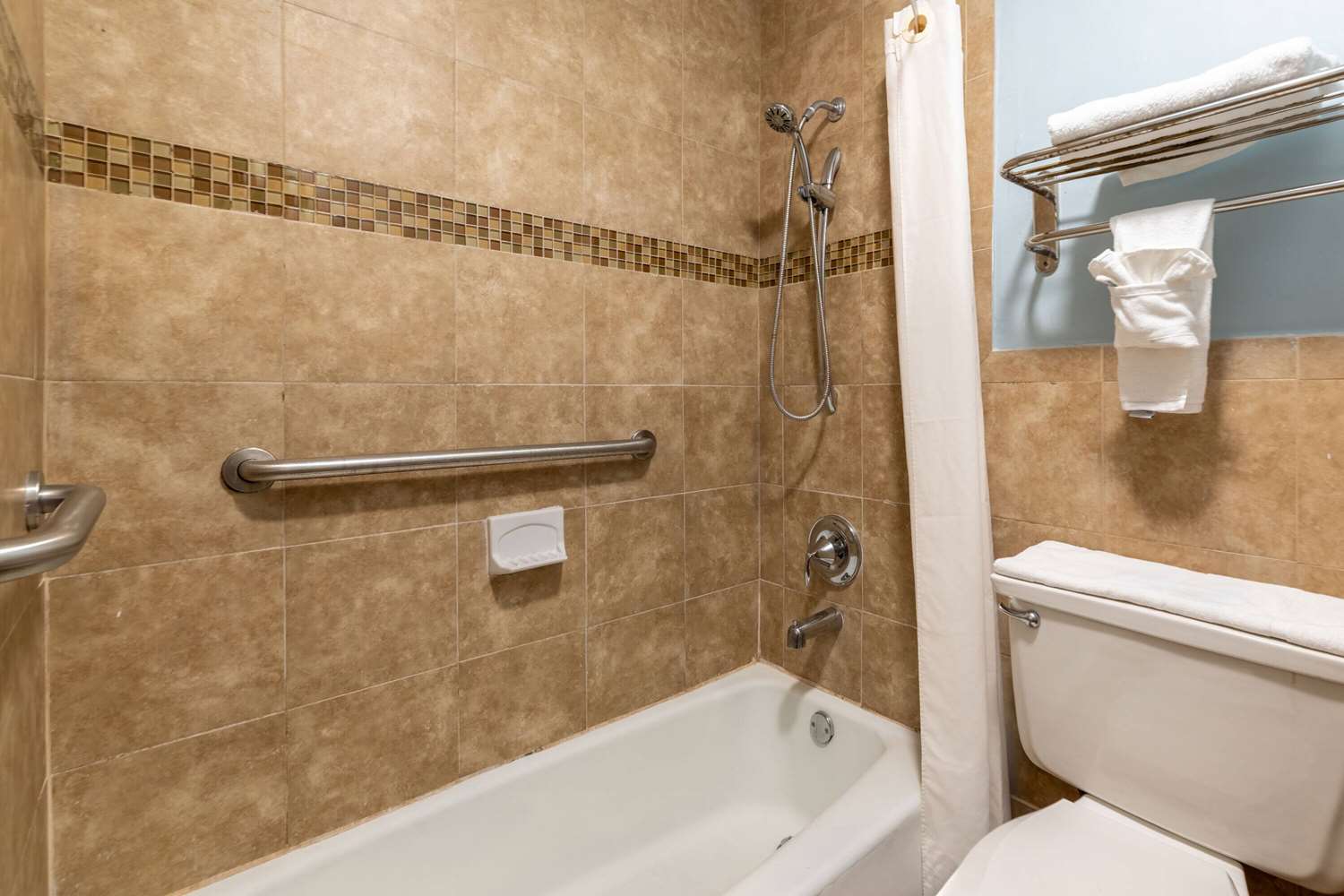 Super 8 by Wyndham, Florida City/Homestead/Everglades 24/24