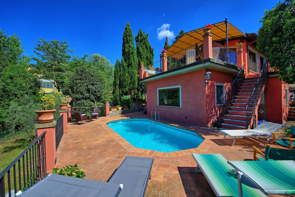 Casa Vania 33/45