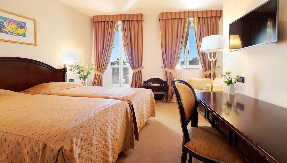 Arbiana Heritage Hotel 27/78