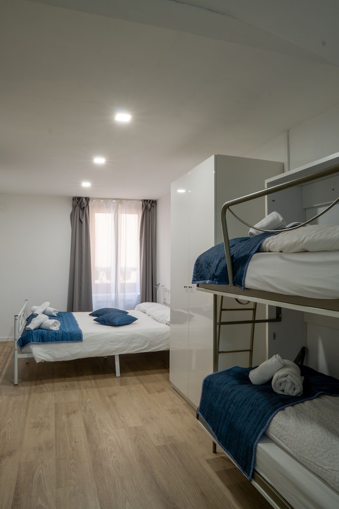 CENTRO VACANZE CANARINO 32/74