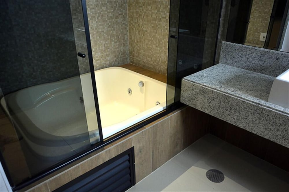 Pituba Praiamar Hotel 29/33
